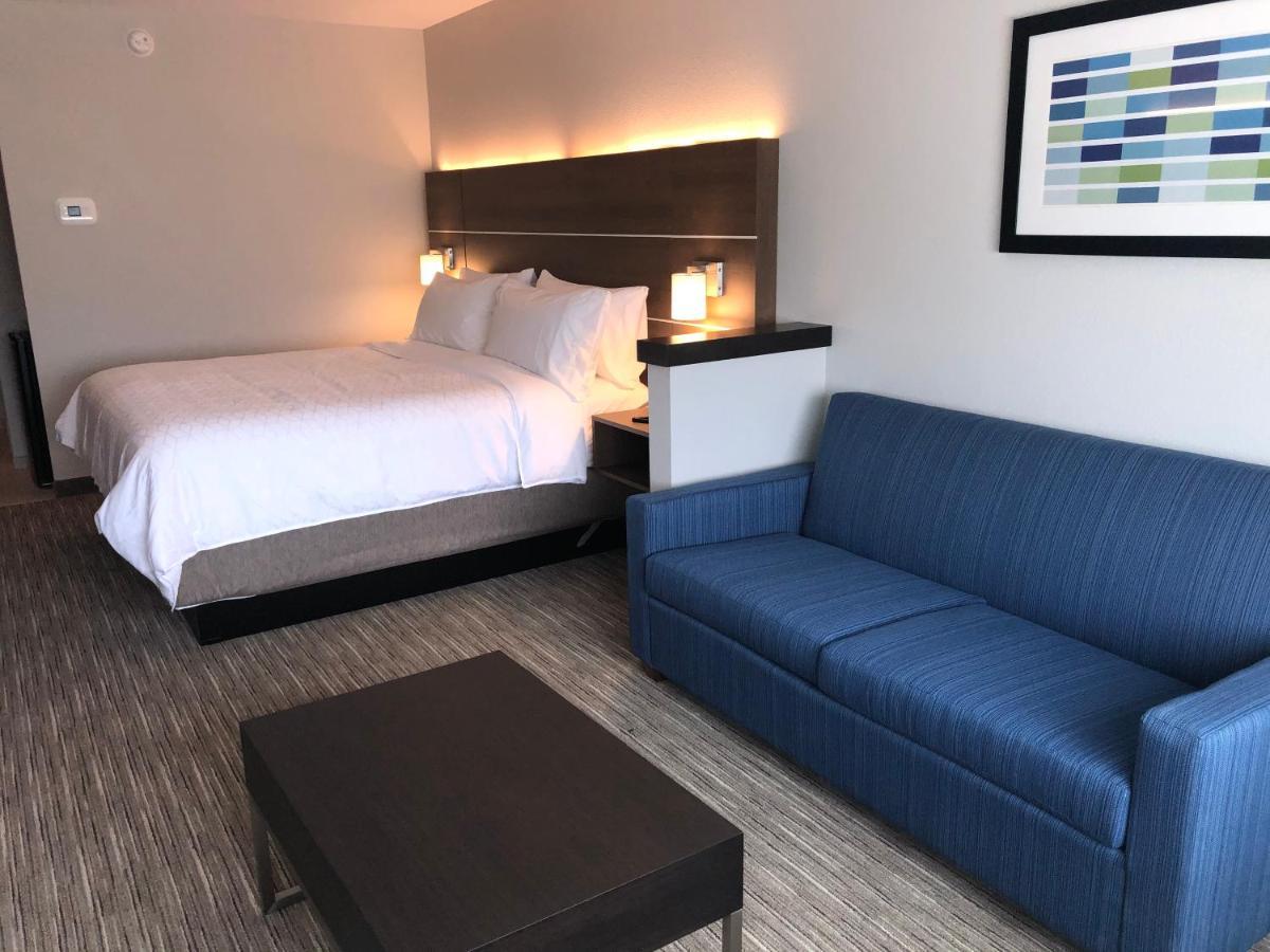 Holiday Inn Express & Suites - Roanoke - Civic Center Εξωτερικό φωτογραφία