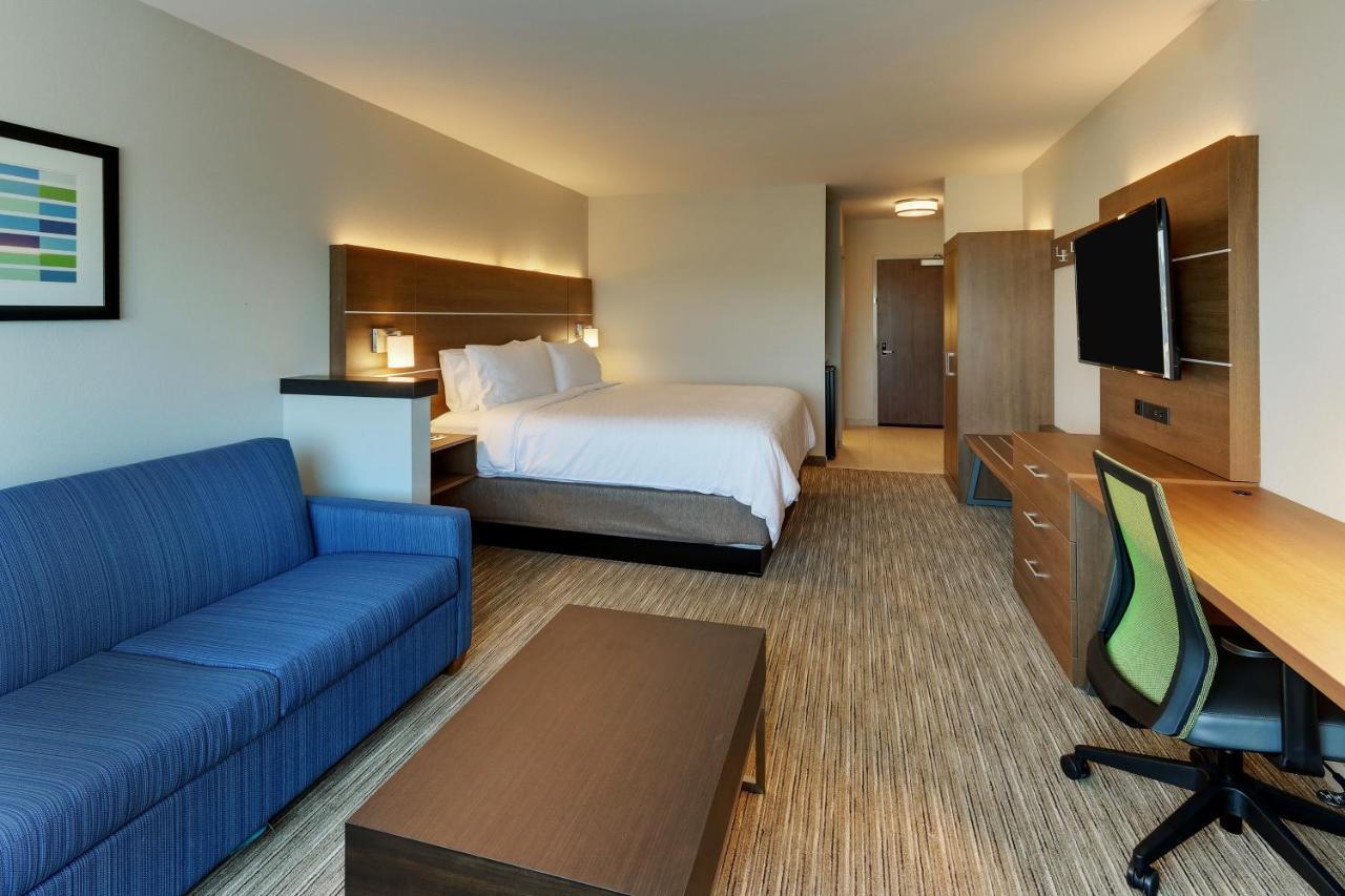 Holiday Inn Express & Suites - Roanoke - Civic Center Εξωτερικό φωτογραφία
