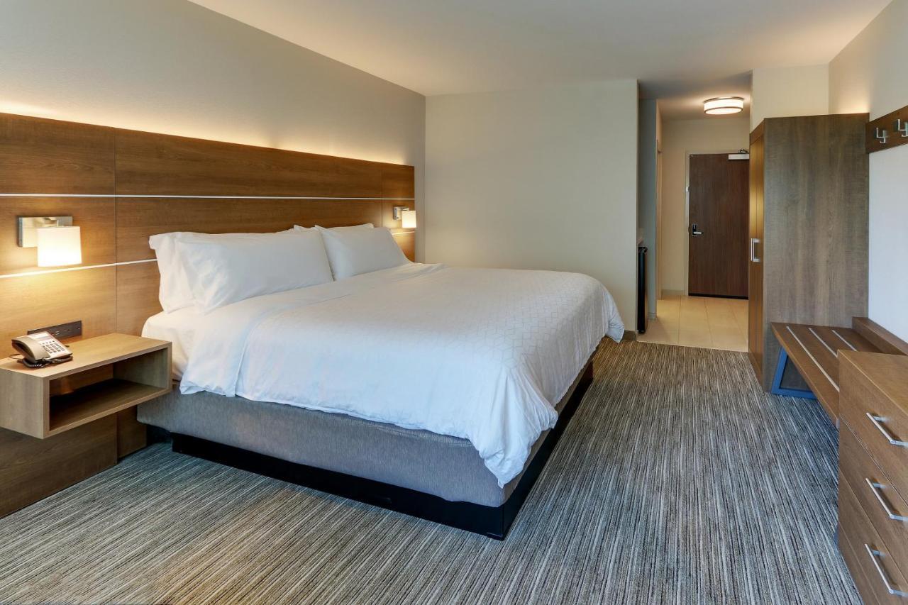Holiday Inn Express & Suites - Roanoke - Civic Center Εξωτερικό φωτογραφία