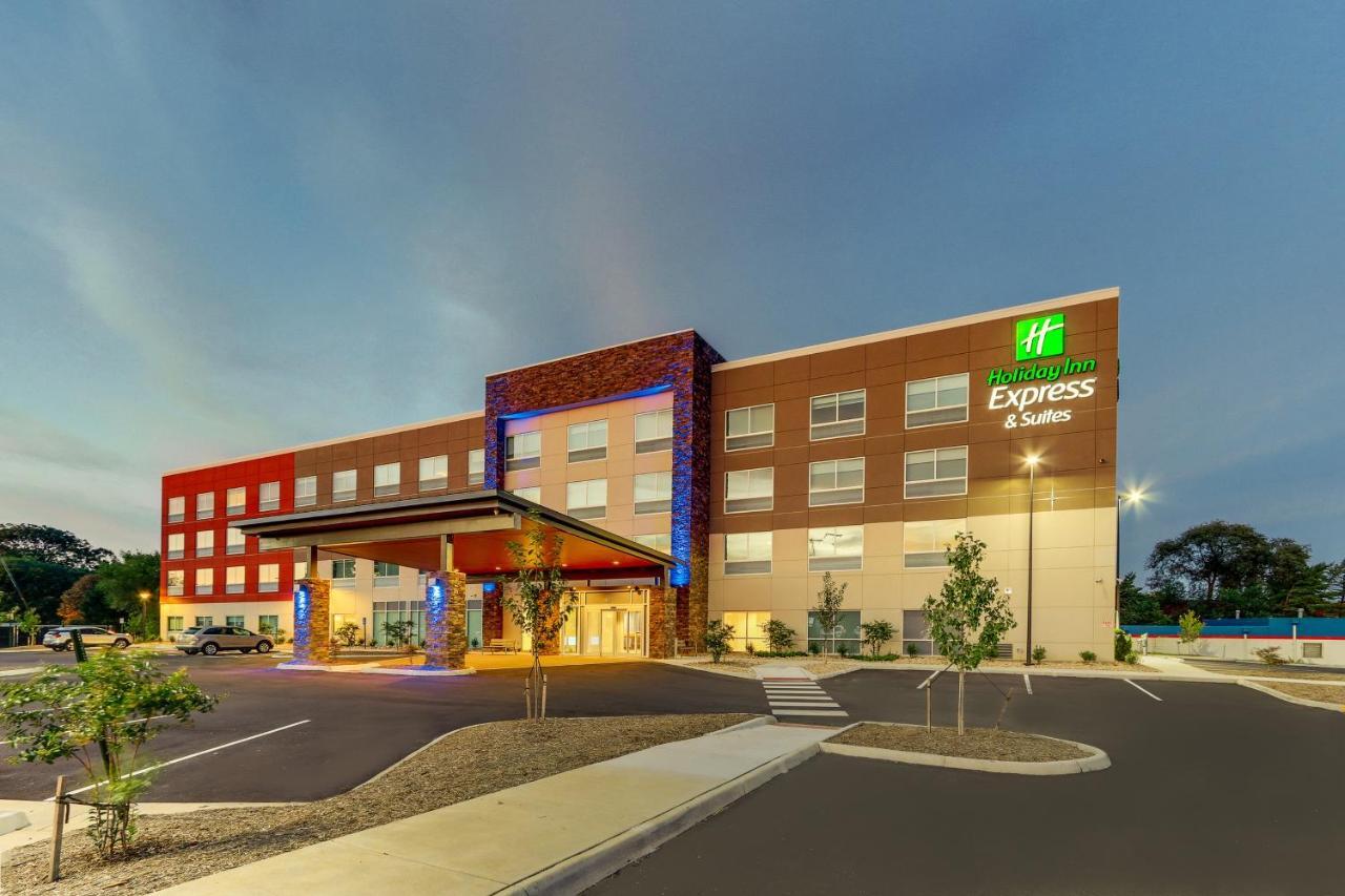 Holiday Inn Express & Suites - Roanoke - Civic Center Εξωτερικό φωτογραφία