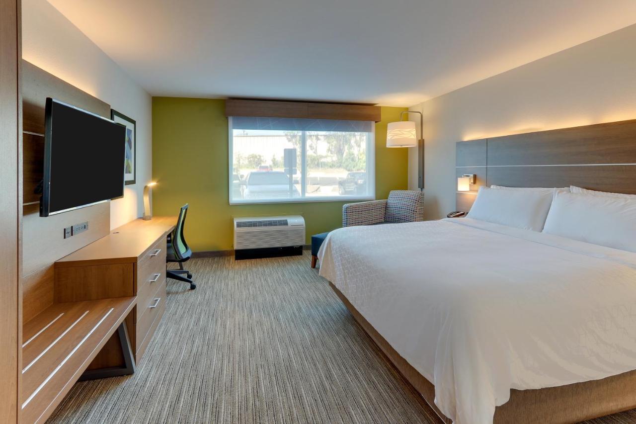 Holiday Inn Express & Suites - Roanoke - Civic Center Εξωτερικό φωτογραφία