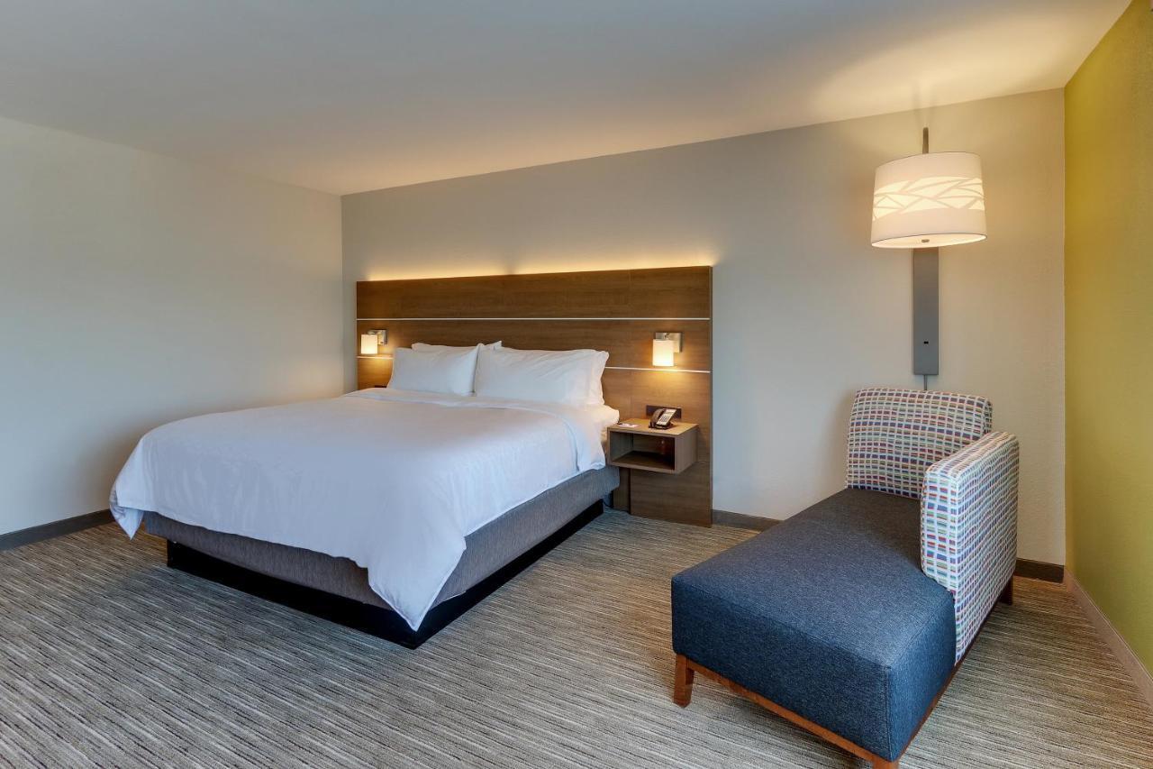 Holiday Inn Express & Suites - Roanoke - Civic Center Εξωτερικό φωτογραφία